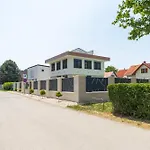 Keszeg Villa